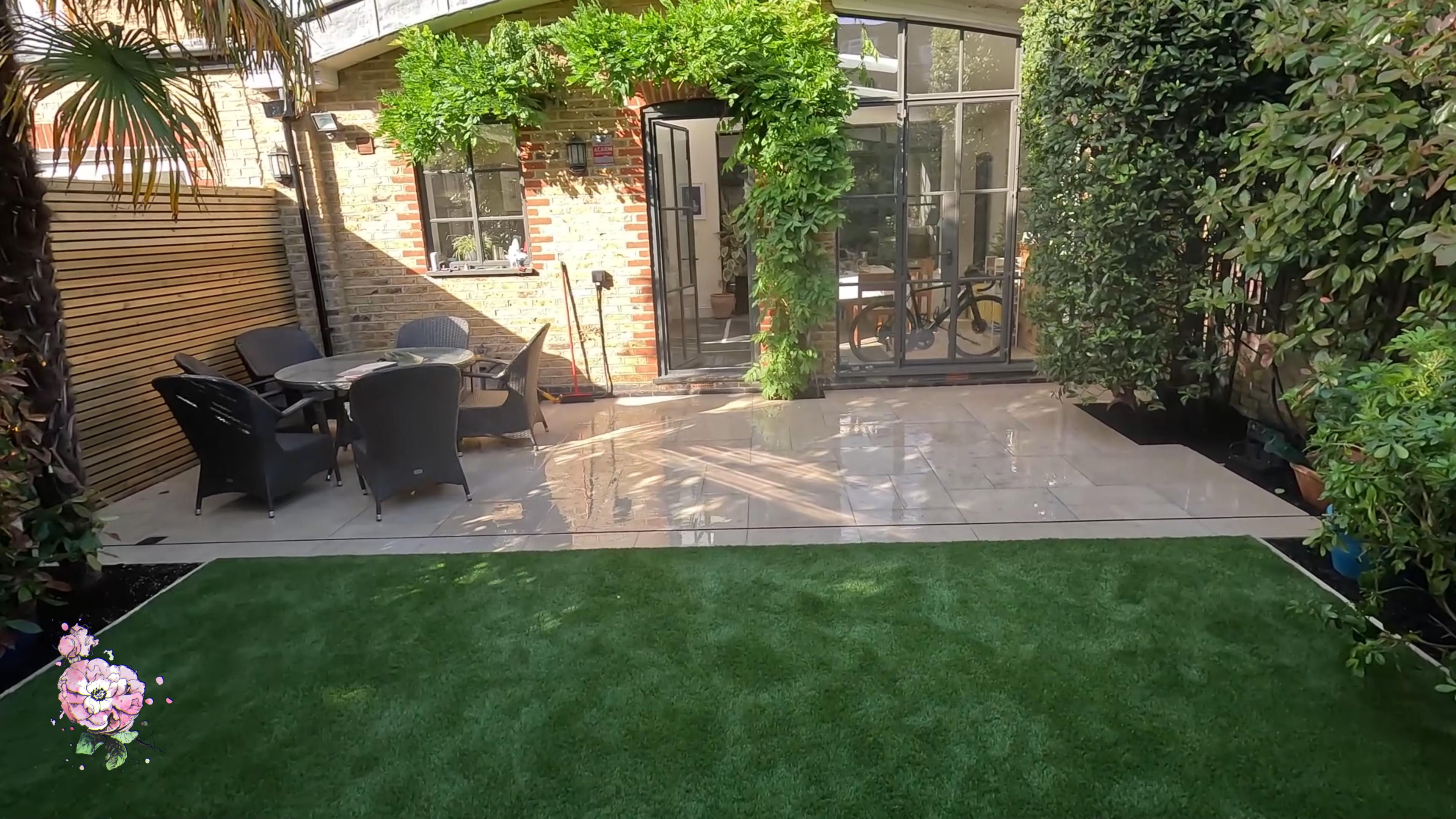 Premium garden patio by Highcliffe Gardeners